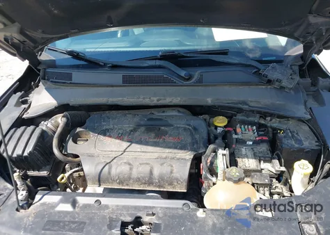 2018 Jeep Compass Latitude Fwd from USA, damaged, VIN 3C4NJCBB0JT465059